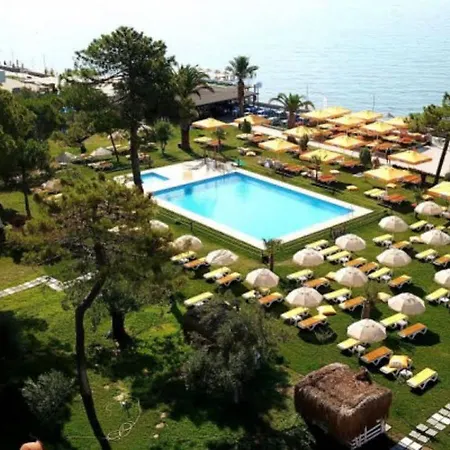 Hotel The